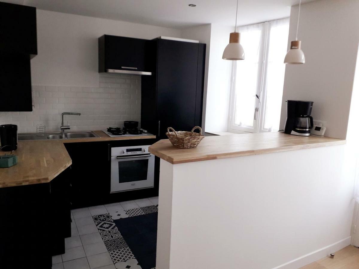 Appartement Au Coeur De Bayonne Sur Les Remparts Ngoại thất bức ảnh
